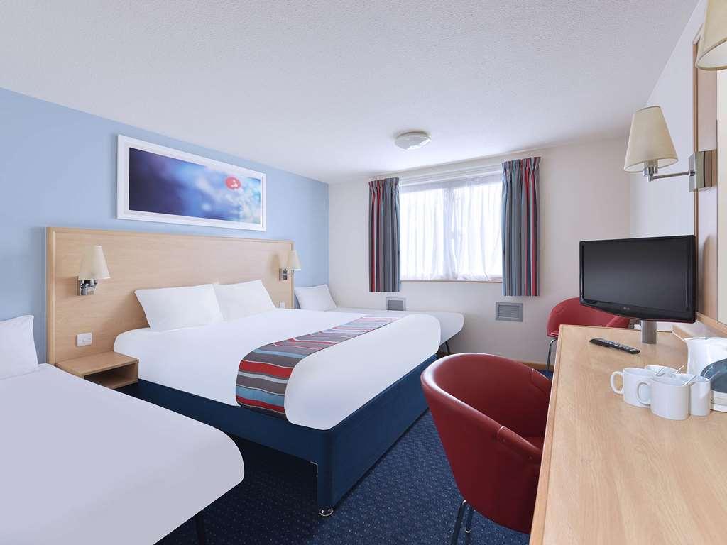 Travelodge Alfreton Cameră foto